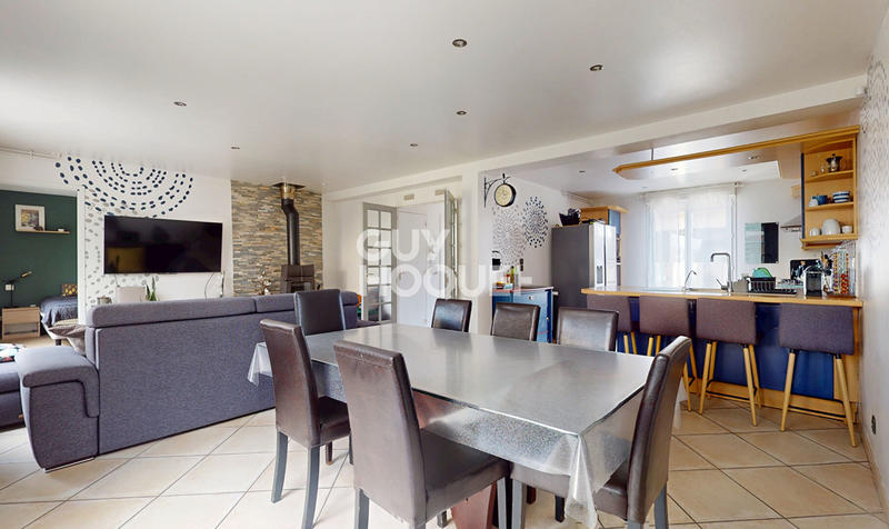 Maison - 110 m² - 6 pièces