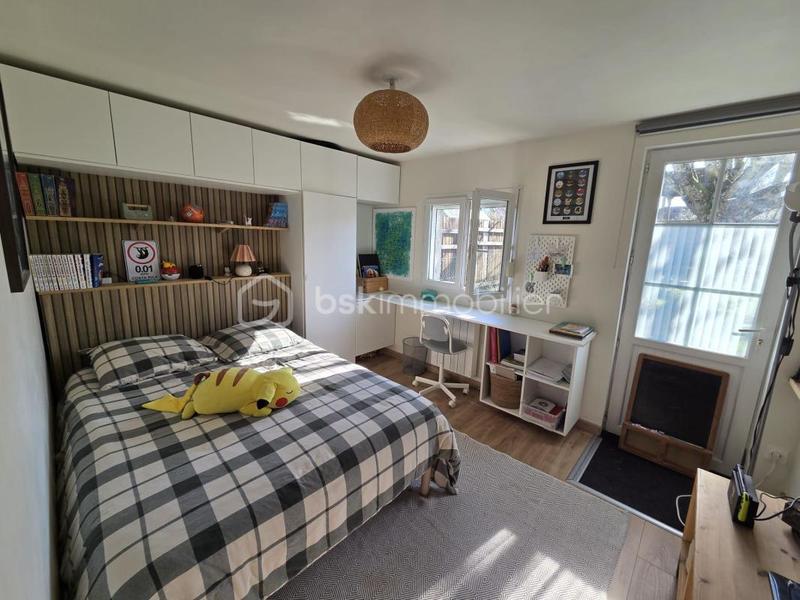 Maison - 140 m² - 6 pièces