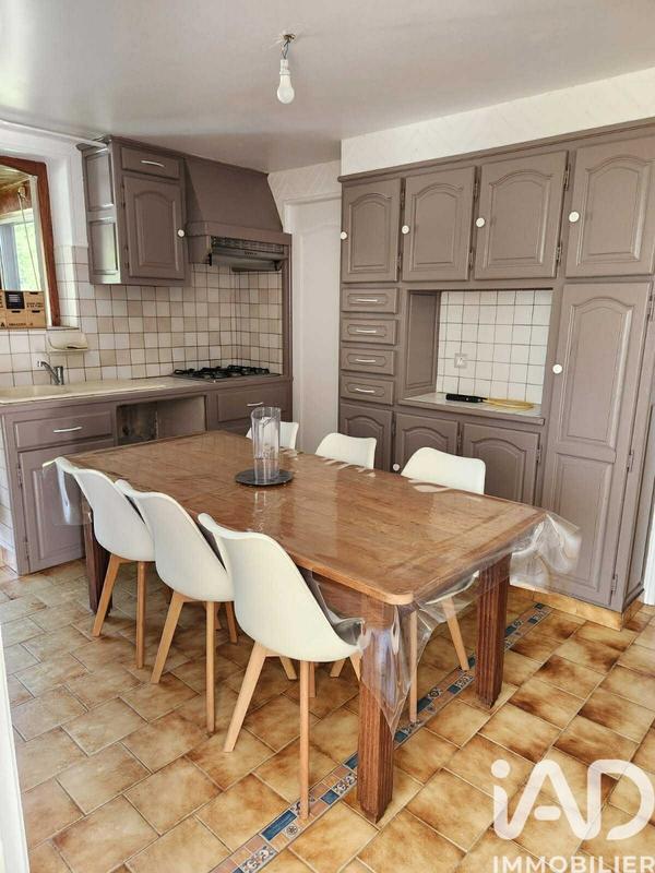 Maison - 147 m² - 6 pièces