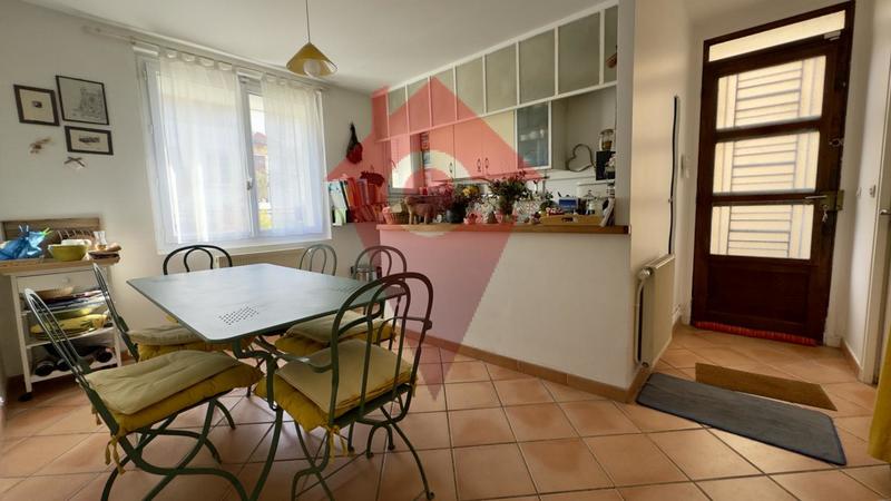 Maison - 125 m² - 5 pièces