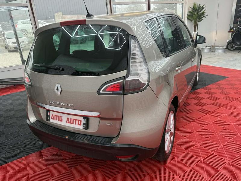Renault Scénic 1.5 DCi eco2 s&amp;S 110 Cv