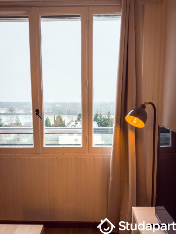 Chambre - 9 m² - 1 pièce