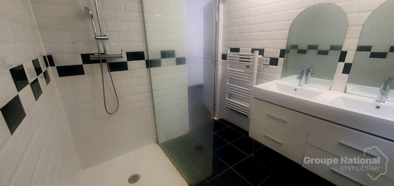 Maison - 147 m² - 6 pièces