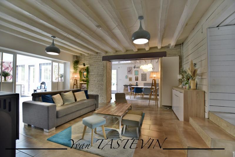 Villa - 155 m² - 6 pièces