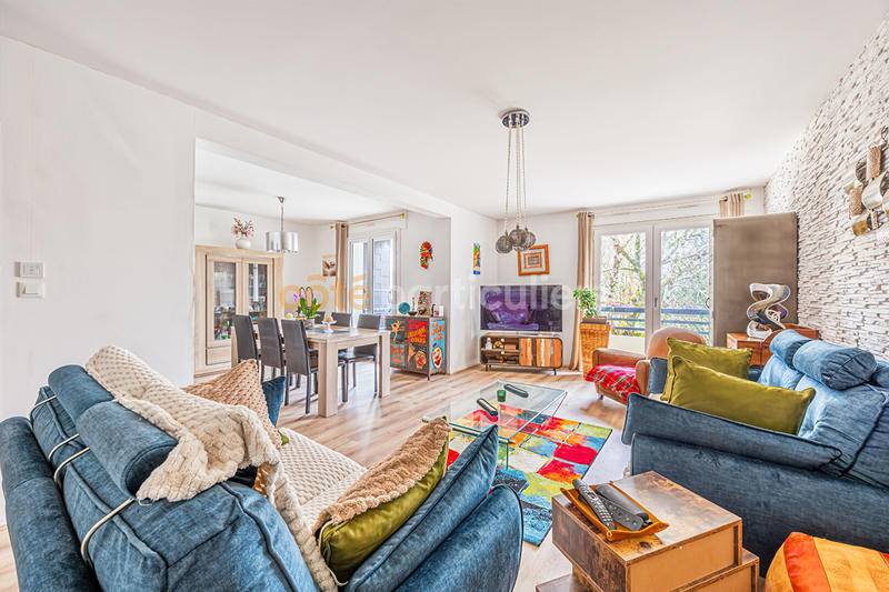 Appartement - 128 m² - 6 pièces