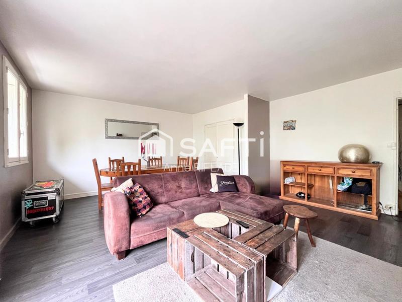 Appartement - 80 m² - 4 pièces