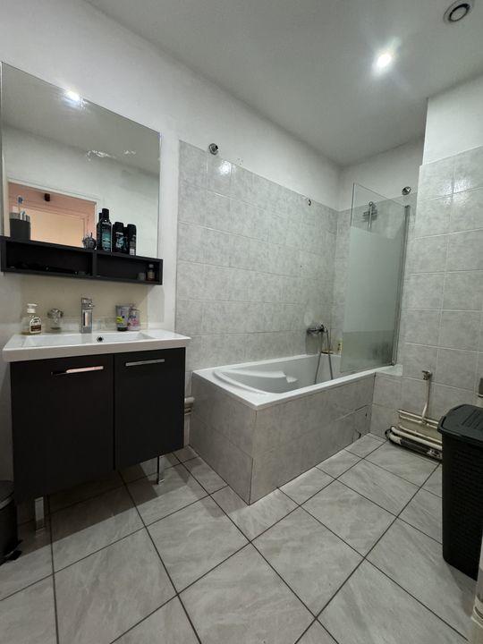 Appartement - 50 m² - 2 pièces