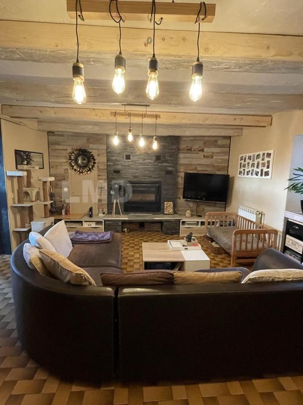 Maison - 169 m² - 7 pièces