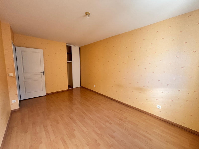 Maison - 120 m² - 9 pièces