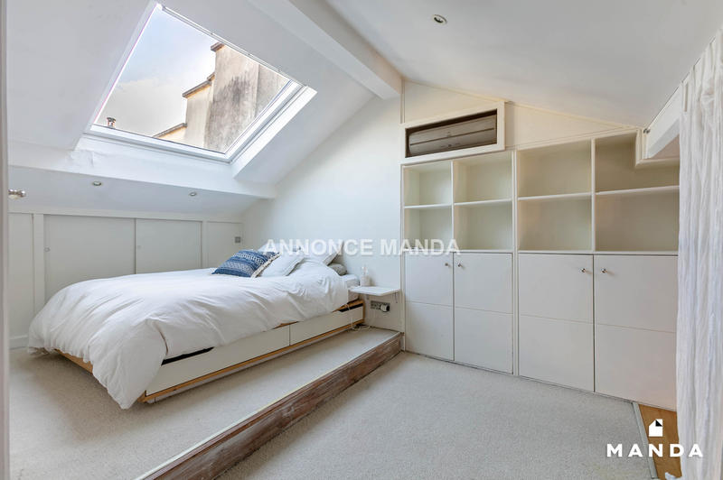 Loft - 74 m² - 2 pièces