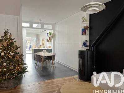 Maison - 110 m² - 4 pièces
