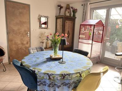 Maison - 101 m² - 5 pièces