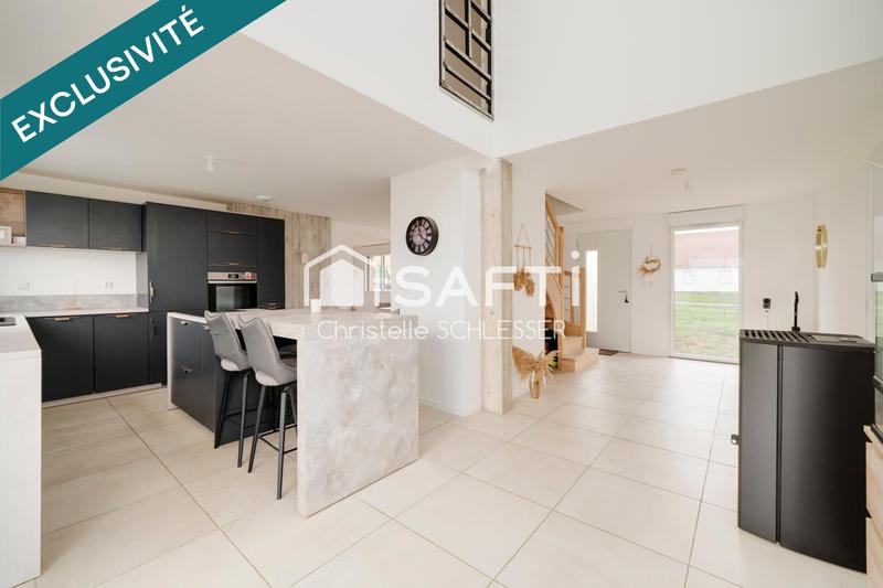 Maison - 110 m² - 5 pièces