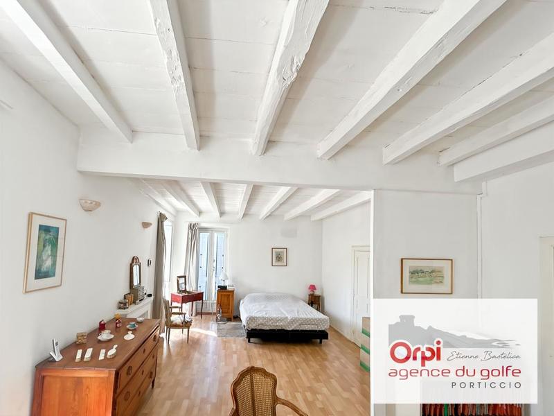 Maison - 167 m² - 4 pièces