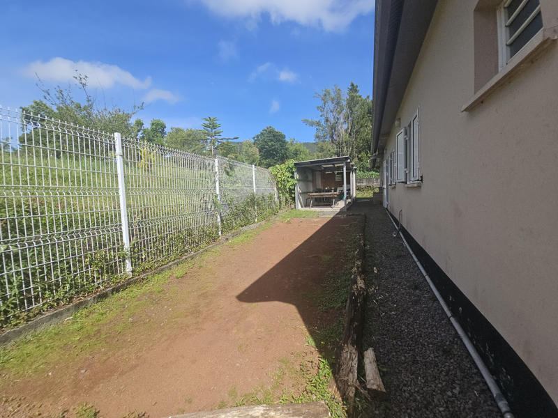 Villa - 243 m² - 8 pièces