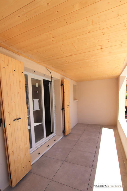 Appartement - 92 m² - 4 pièces