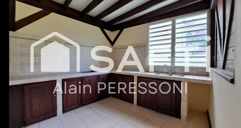 Maison - 150 m² - 5 pièces