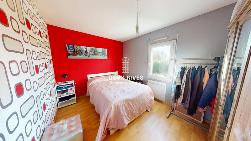 Maison traditionnelle - 120 m² - 6 pièces