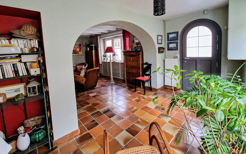 Maison - 180 m² - 7 pièces