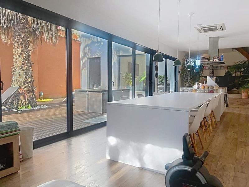 Maison de ville - 190 m² - 6 pièces