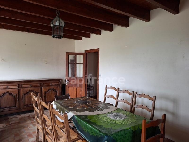 Maison en pierre - 86 m² - 5 pièces