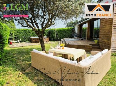 Maison - 161 m² - 6 pièces