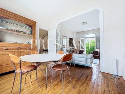 Maison - 111 m² - 6 pièces