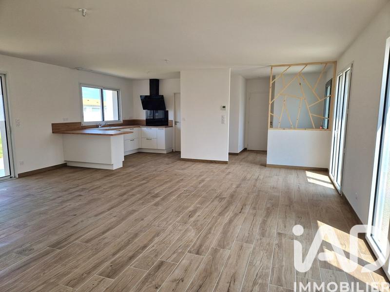 Maison - 134 m² - 5 pièces