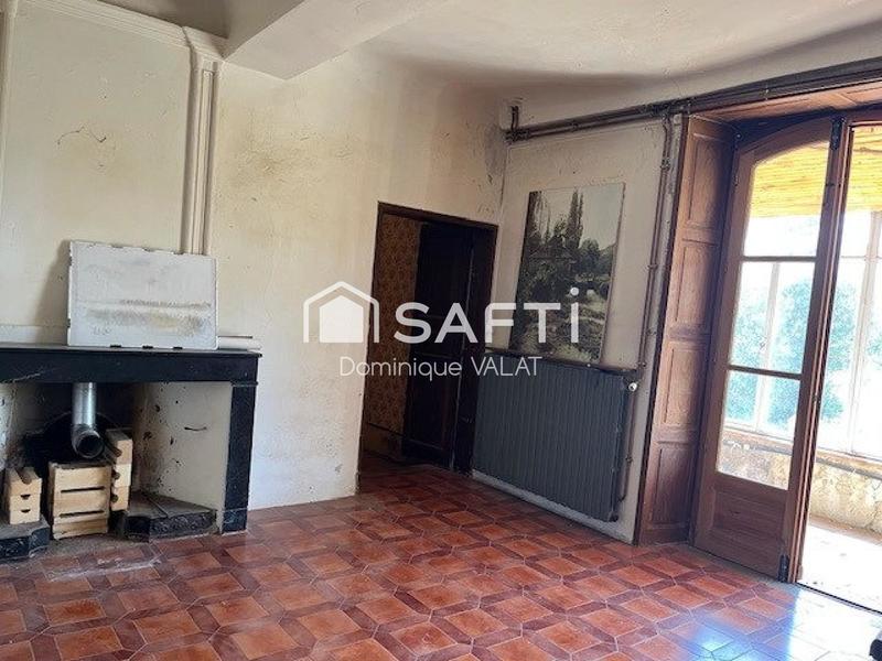 Maison - 282 m² - 10 pièces