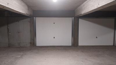 Parking / Garage - 15 m²