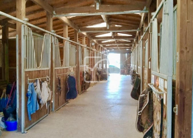 Maison - 150 m² - 7 pièces