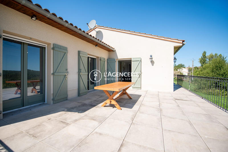 Maison - 120 m² - 4 pièces