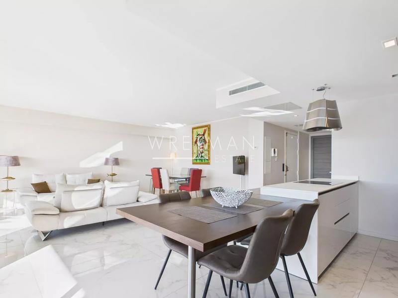 Appartement - 88 m² - 3 pièces