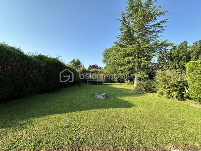 Maison traditionnelle - 160 m² - 6 pièces