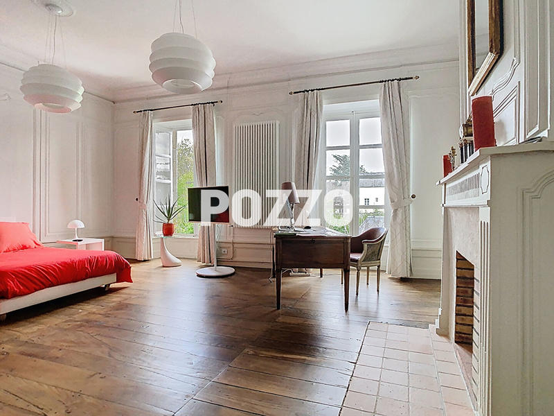 Maison - 166 m² - 6 pièces