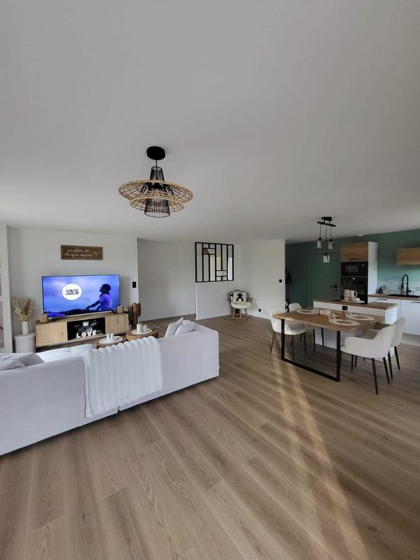 Maison - 107 m² - 5 pièces