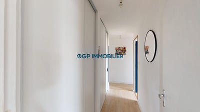 Maison ancienne - 210 m² - 8 pièces