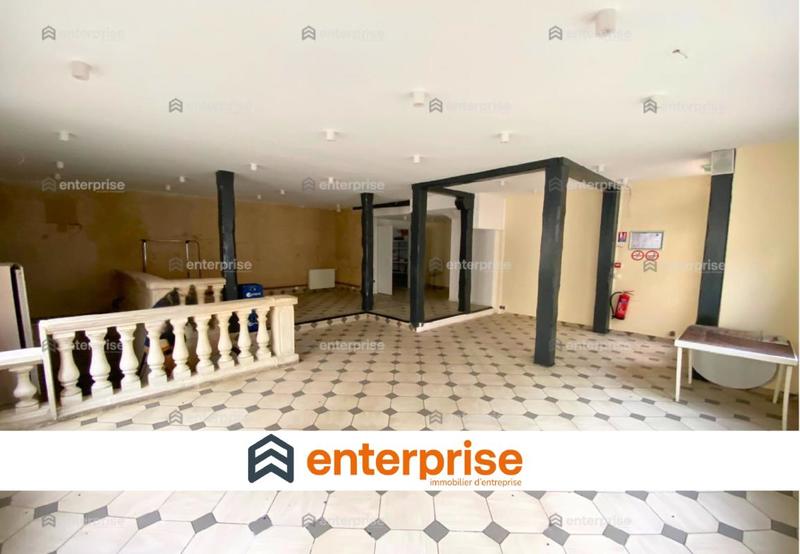 Local commercial - 260 m²