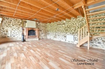 Maison - 95 m² - 5 pièces