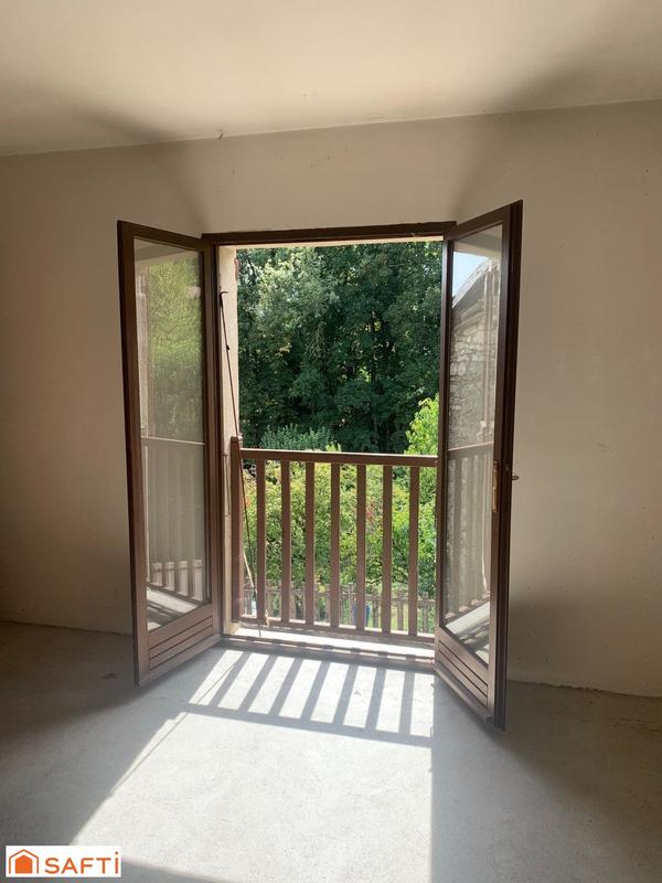 Maison - 98 m² - 4 pièces