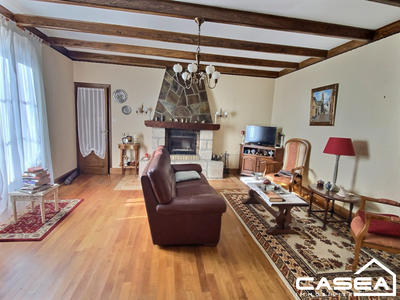 Maison ancienne - 191 m² - 8 pièces