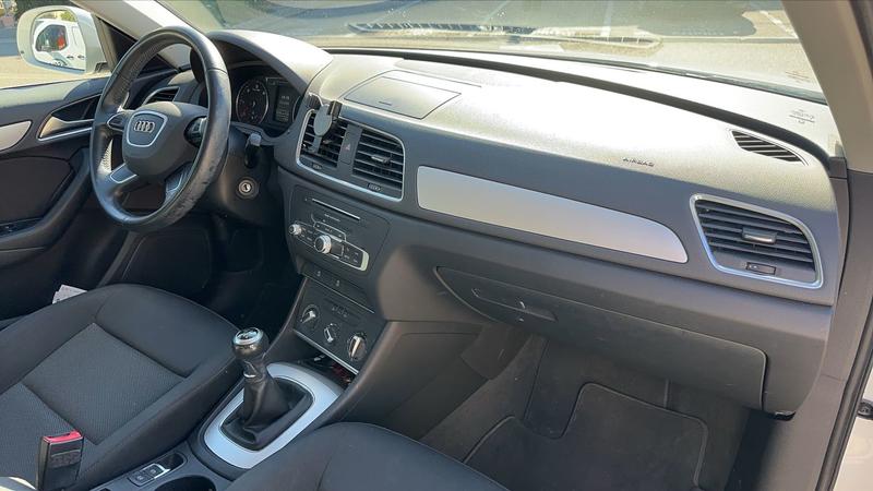 Audi Q3 2.0 Tdi 120 Ambiente