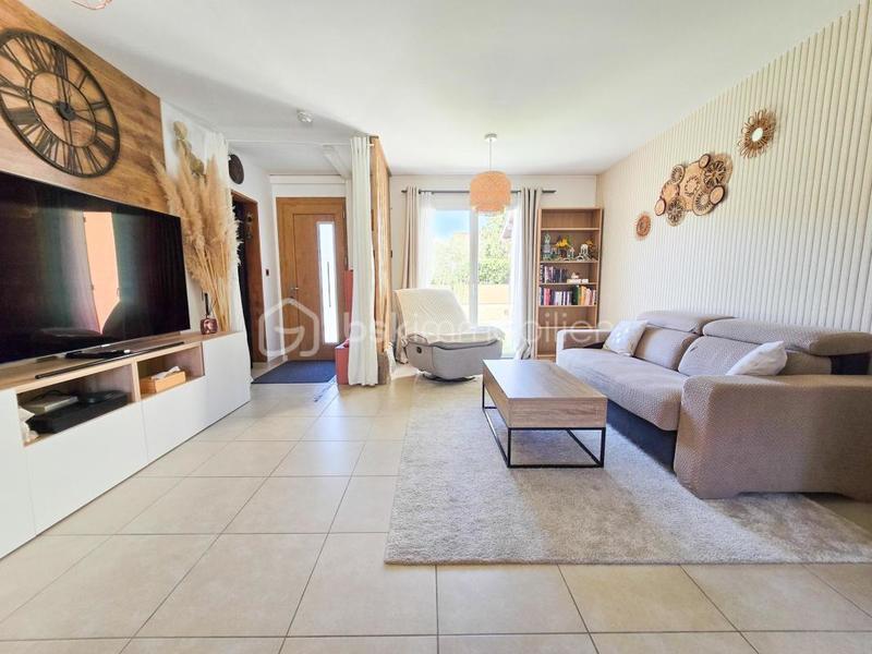 Maison - 105 m² - 4 pièces