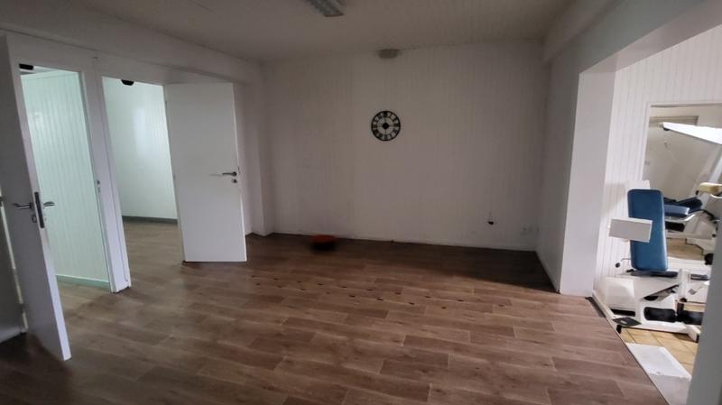 Maison - 219 m² - 10 pièces