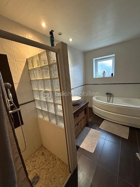 Maison de ville - 100 m² - 4 pièces