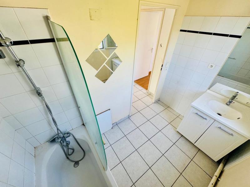 Appartement - 87 m² - 4 pièces