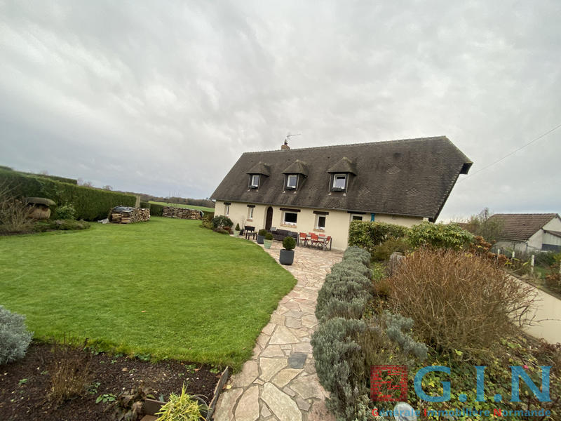 Maison - 159 m² - 6 pièces