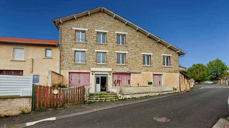 Immeuble - 214 m² - 14 pièces