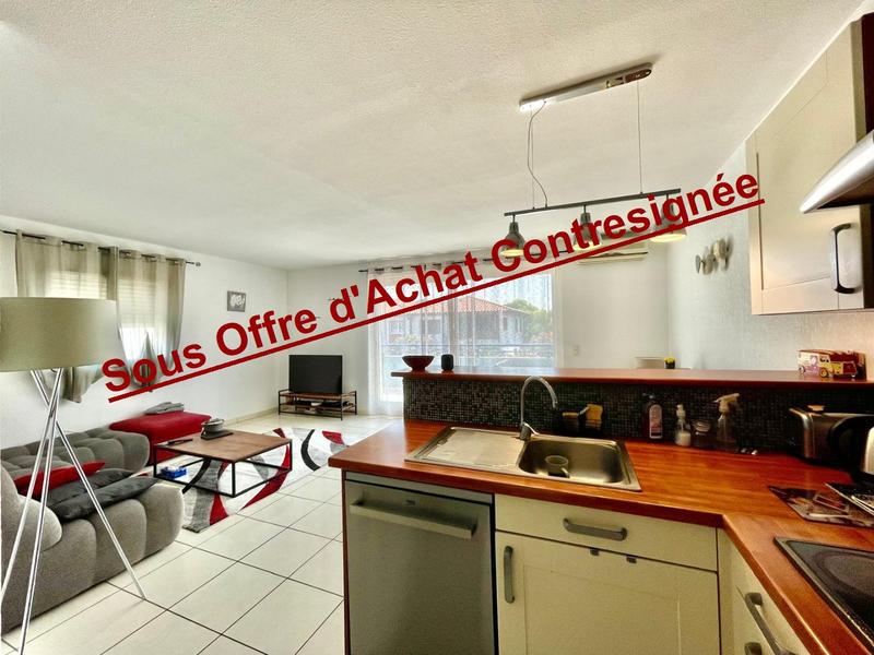 Appartement sur toit - 75 m² - 3 pièces
