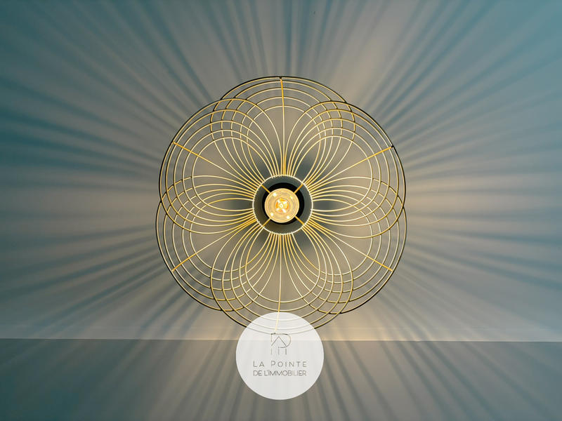 Maison - 104 m² - 4 pièces